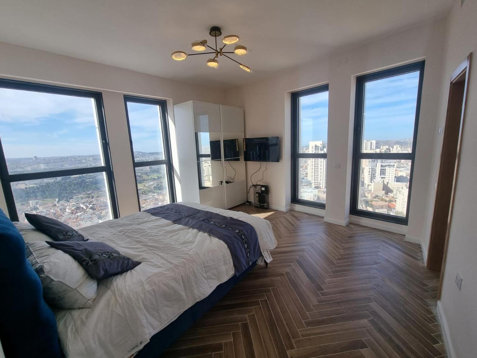 Jtower Royal Suites - Alefimmoed Jerusalem Eksteriør billede